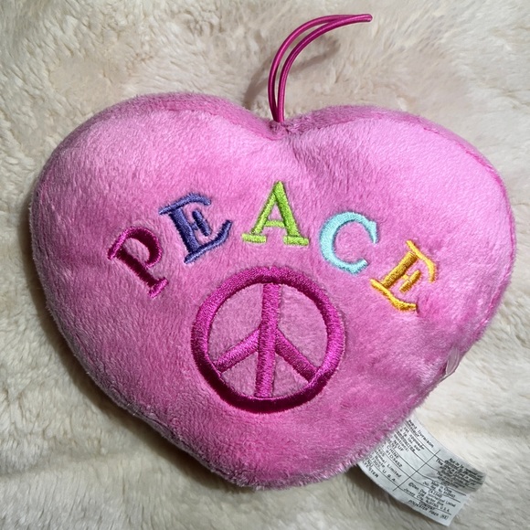 Plush Door Handle Deco - Picture 2 of 3